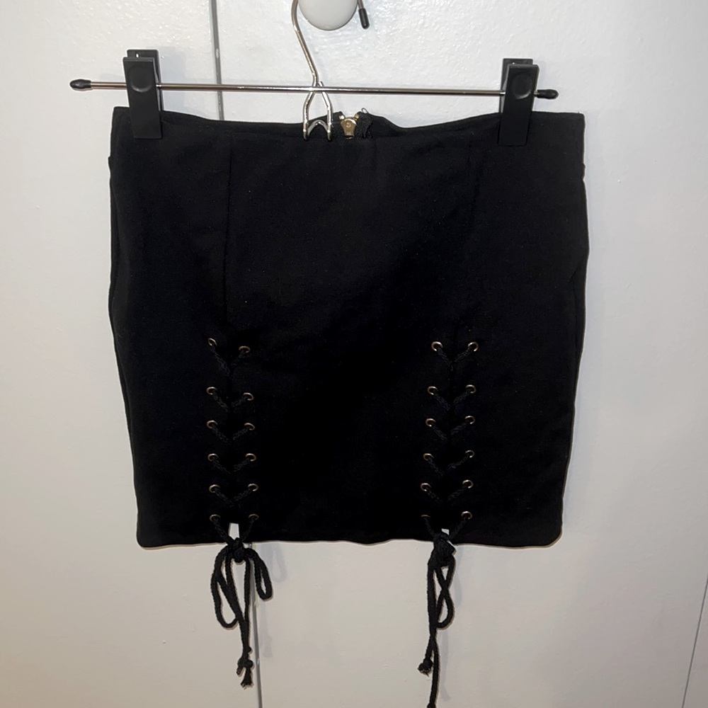 Black skirt